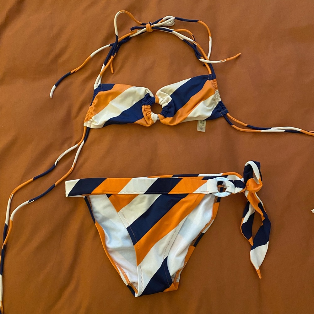 Vintage Victoria’s Secret swim. Circa 2005